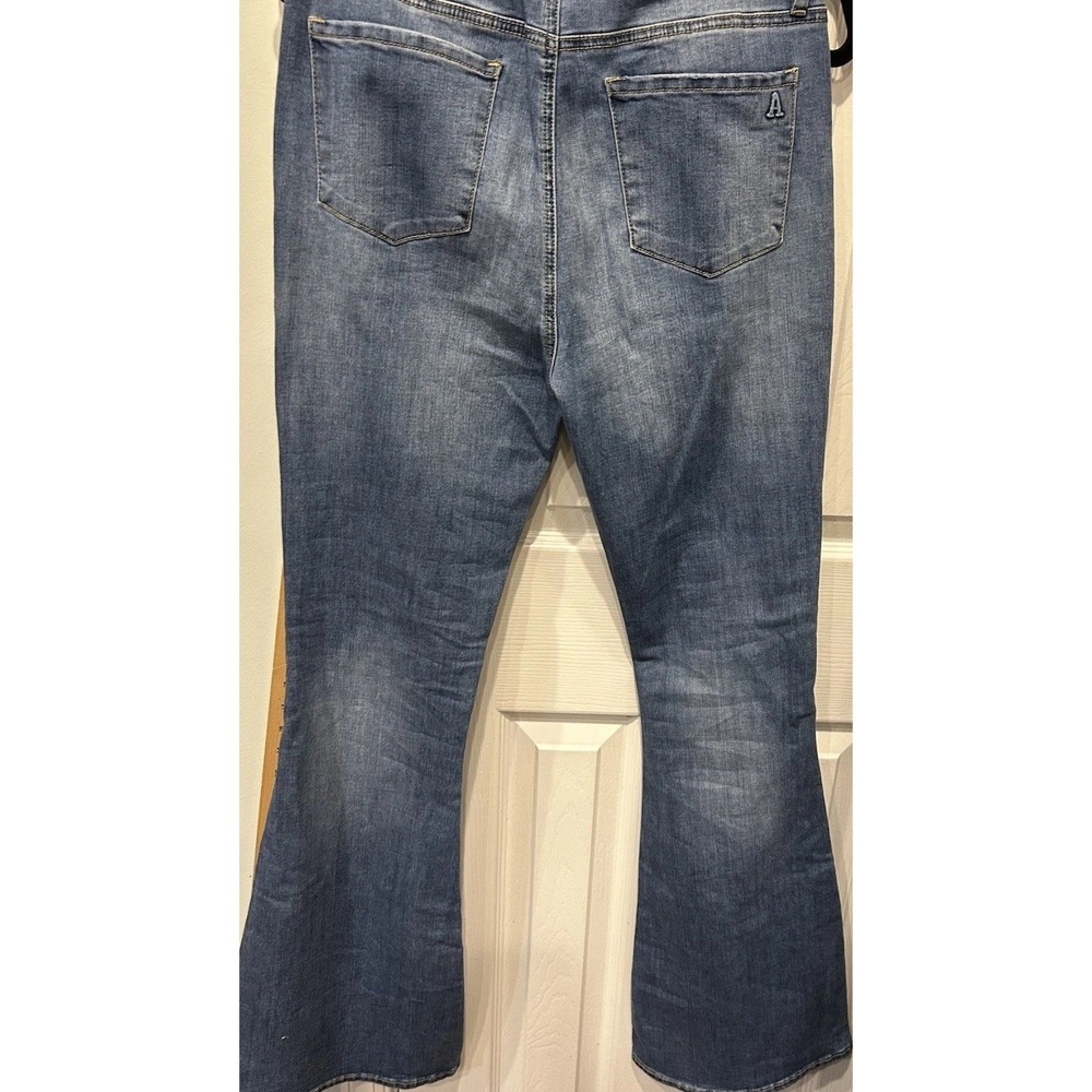 Articles Of Society Faith Flare Jeans, Women Size 29 Light Wash Boot Cut Y2K - Picture 7 of 15